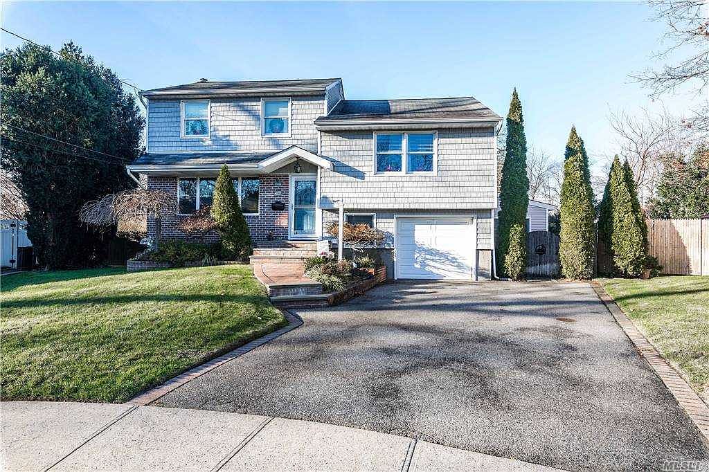 1930 Quintus Dr, North Bellmore, NY 11710 | Zillow