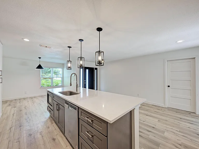 6700 Kings Point — Photo 11