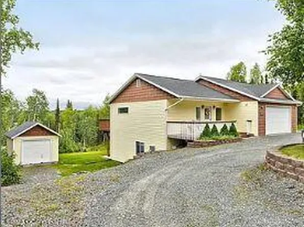 36498 Saint Theresa Rd, Soldotna, AK 99669
