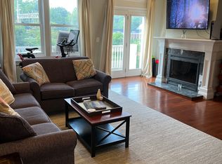 187 Broad St APT 3, Milford, CT 06460
