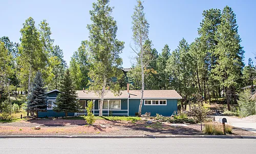 637 E Zuni Dr Photo 1