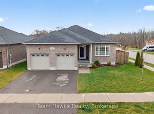 26 Sheppard Dr, Tay, ON L0K2A0