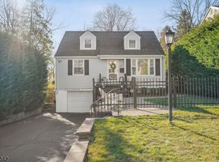 7 Girard Ave, Chatham, NJ 07928