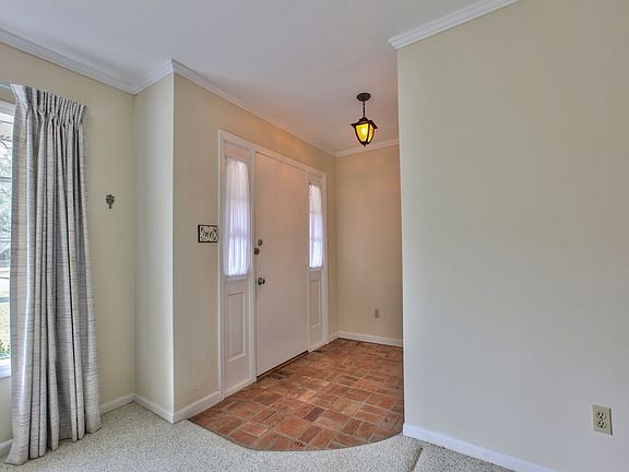 2nd image of 2340 Kilkenny Dr E