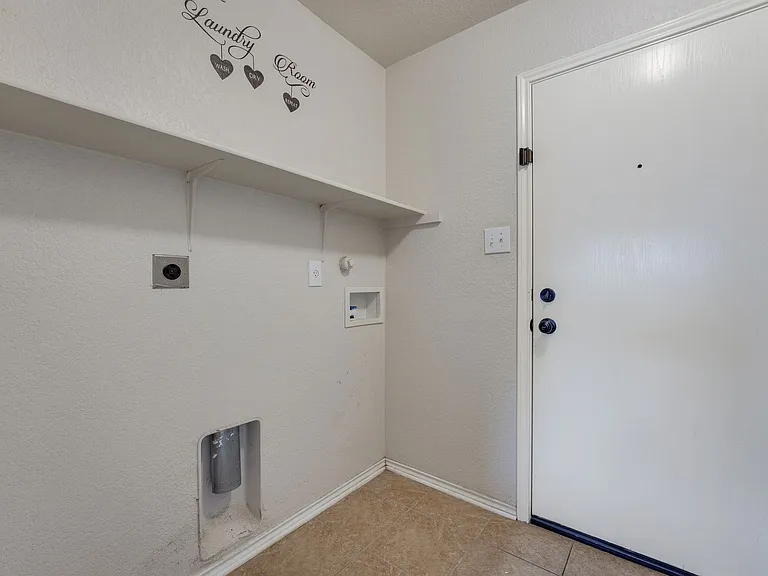 9815 Carswell Peak — Photo 16