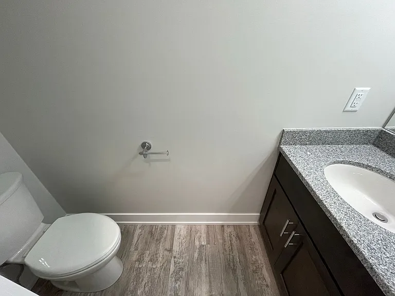 4342-4520 Briarpark Dr — Photo 33
