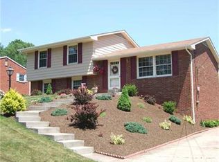 9056 S Irwin Ave, Pittsburgh, PA 15237