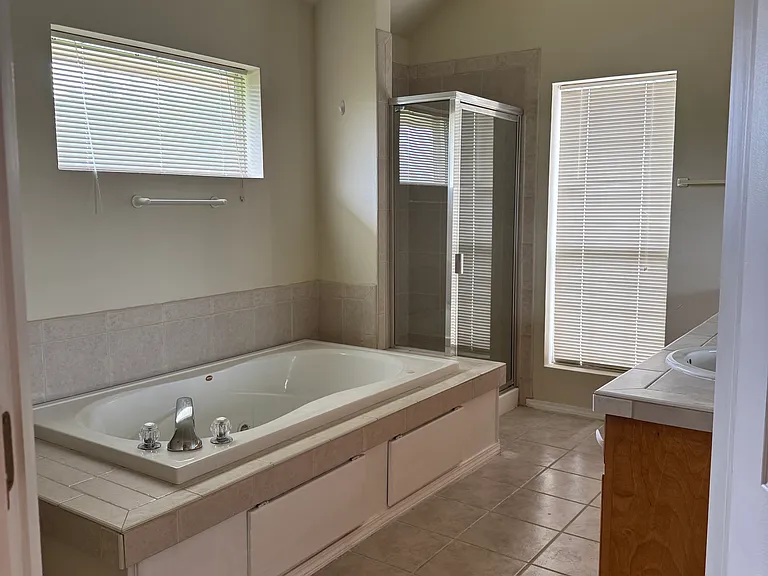 14916 Salem Creek Rd — Photo 31