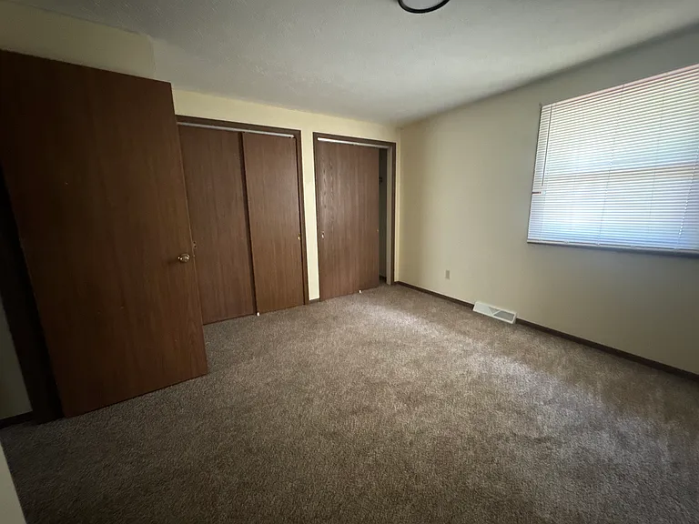 Bed 1 with double closets
