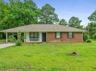 41 J M Burge Rd, Hattiesburg, MS 39402