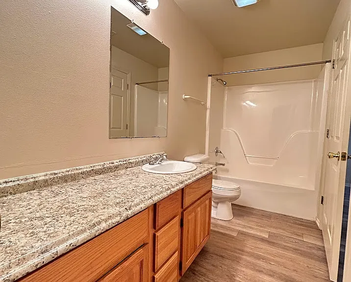 1211 N Oakland Ave #3 — Photo 11