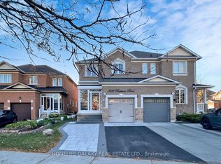 302 Redstone Rd, Richmond Hill, ON L4S 2V6