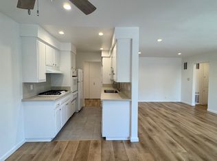 1223 S Bundy Dr APT 201, Los Angeles, CA 90025