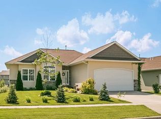 95 Lily Pond Rd, North Liberty, IA 52317