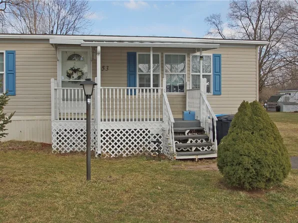 253 White Spruce Ln, Clifton Springs, NY 14432