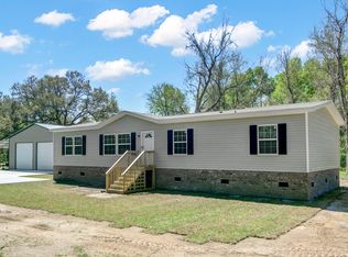 1292 Mendel Rivers Rd, Bonneau, SC 29431