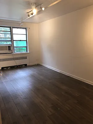 Rented by New Leaf Realty LLC | media 21