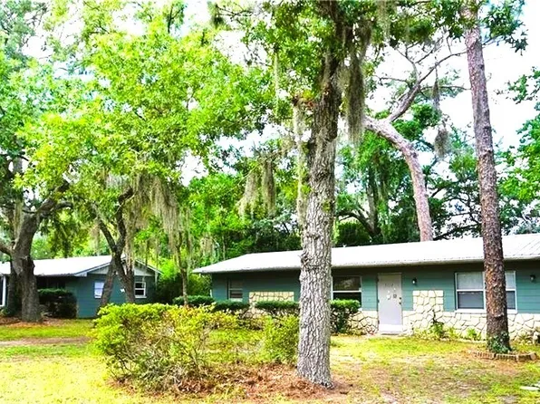7115 W Porpoise Dr, Homosassa, FL 34446