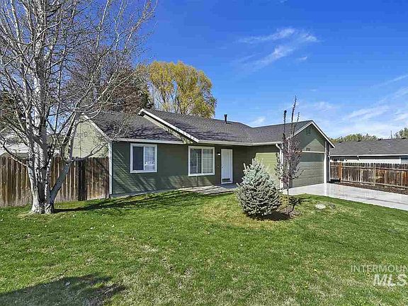 2nd image of 1712 W Plum Ct