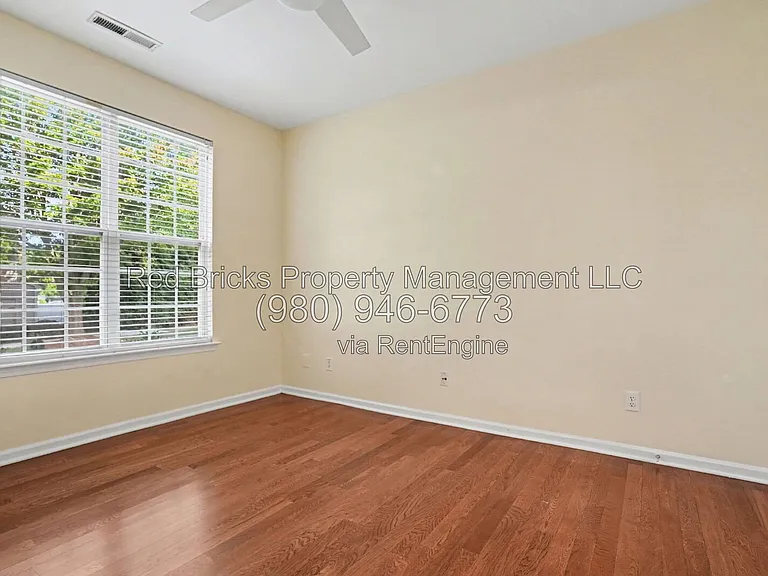 13502 Delstone Dr — Photo 19