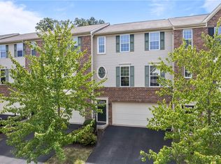228 Broadstone Dr, Mars, PA 16046