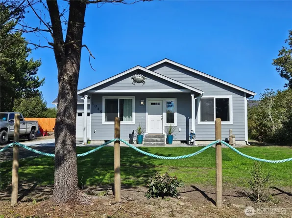 1045 Tonquin Avenue SW, Ocean Shores, WA 98569
