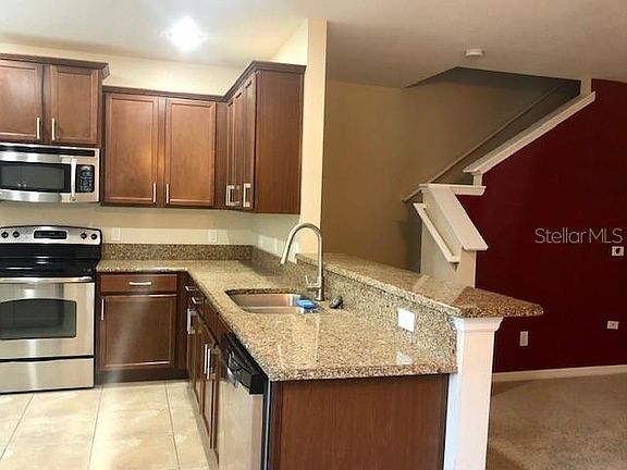 5th image of 322 Roberts Family Ln