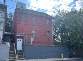 1102 E 4th St APT 1, Bethlehem, PA 18015
