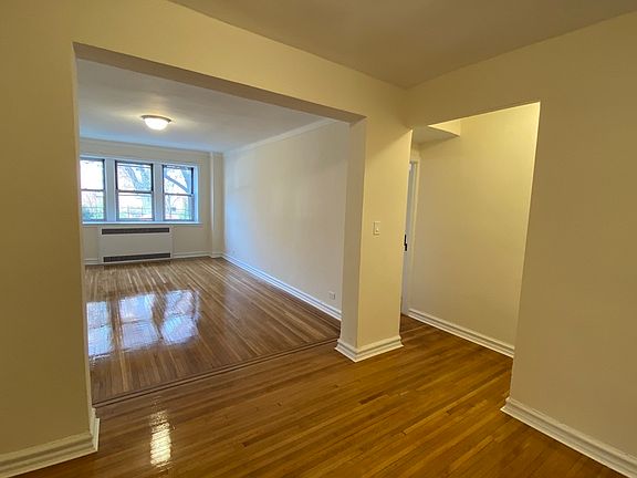 3rd image of 8610 34th Ave APT 115