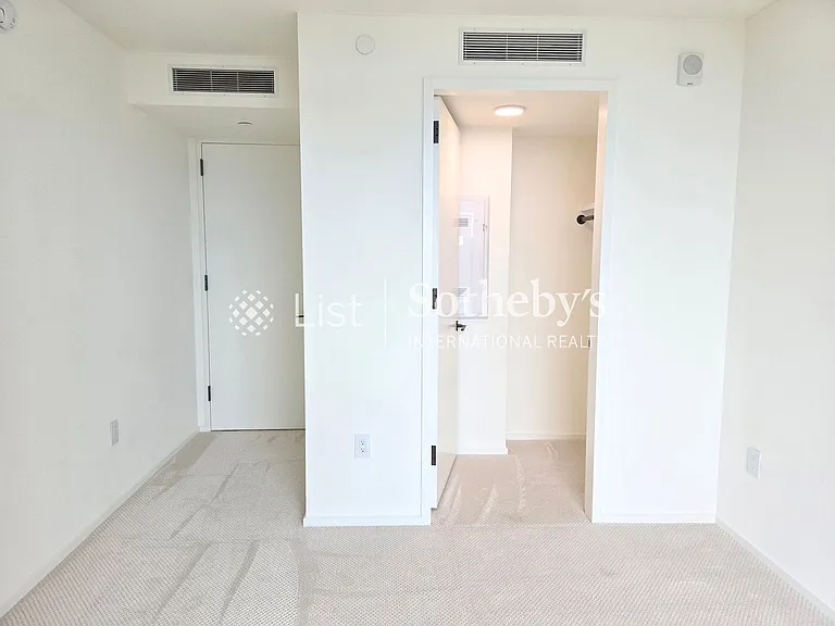 1000 Auahi St #1701 — Photo 11