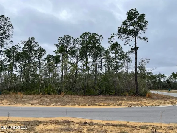 10967 Grace Cv #43, Gulfport, MS 39503