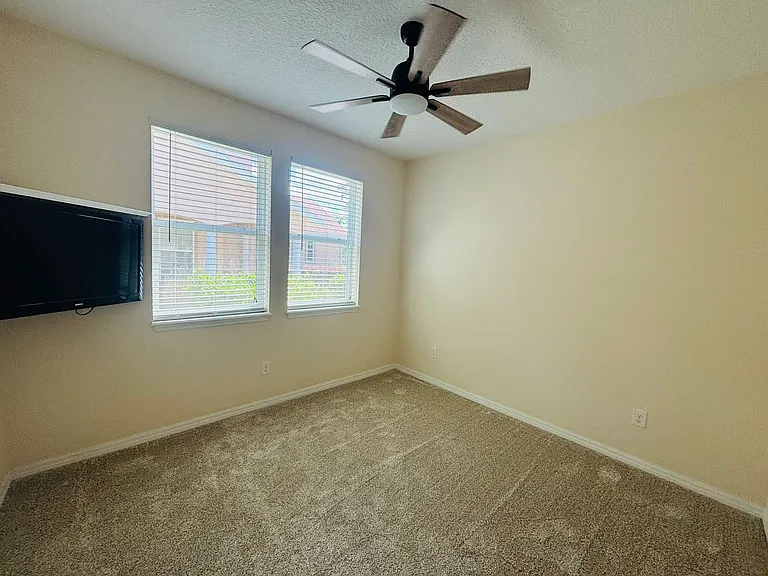 4859 NW 35th Lane Rd — Photo 24