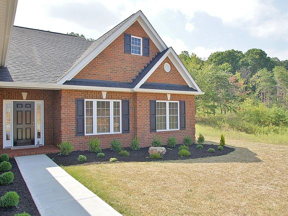 5th image of 2619 Russlen Dr