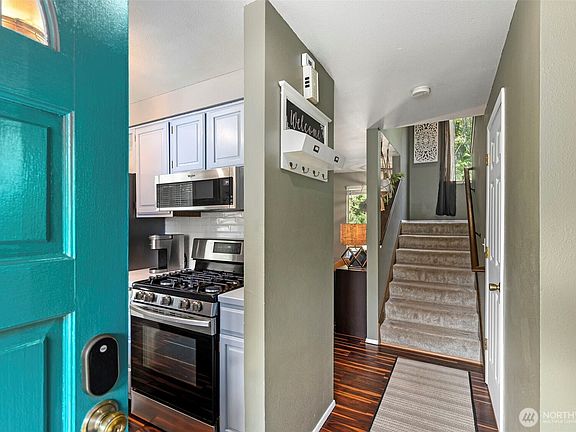 3rd image of 6702 Cortez Place NW