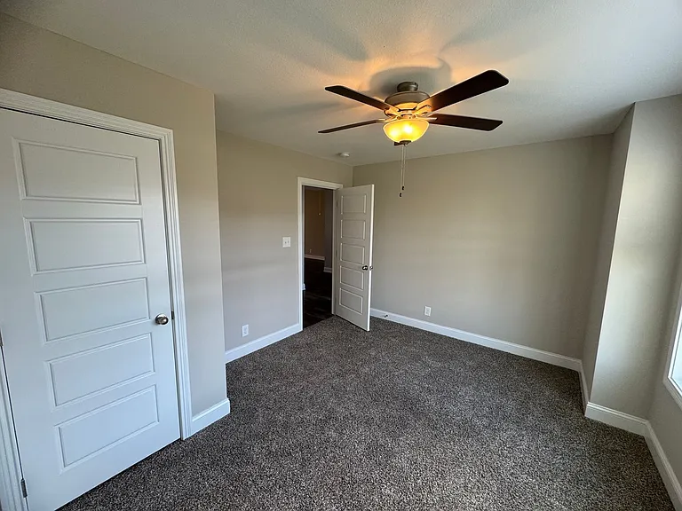 1288 Cardinal Creek Dr — Photo 5