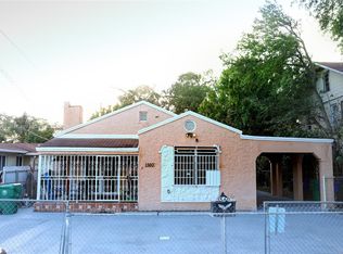 1560 NW 25th Ave, Miami, FL 33125
