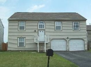 1304 Harpers Grove Ct, Columbus, OH 43223