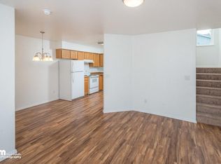 531 Bitterroot Cir #B, Anchorage, AK 99504