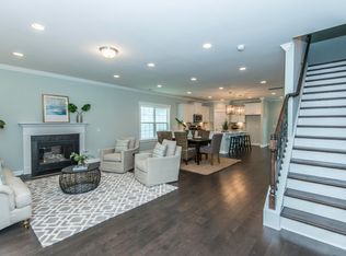 1686 Emmets Rd, Johns Island, SC 29455