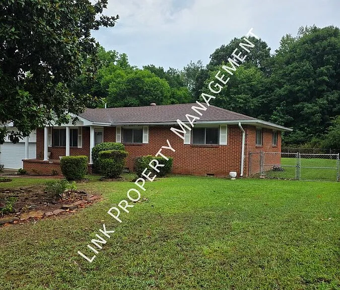 5407 Winniespan Rd — Photo 1
