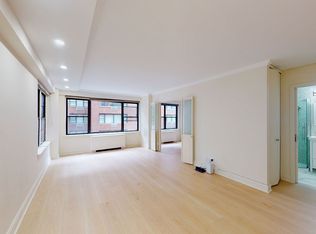 301 E 64th St APT 3L, New York, NY