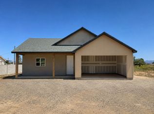 8423 S Navajo Dr, Safford, AZ 85546