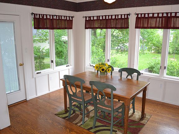 2nd image of 2226 Sorrel Ln