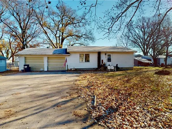 7335 S 1444th Rd, Richards, MO 64778