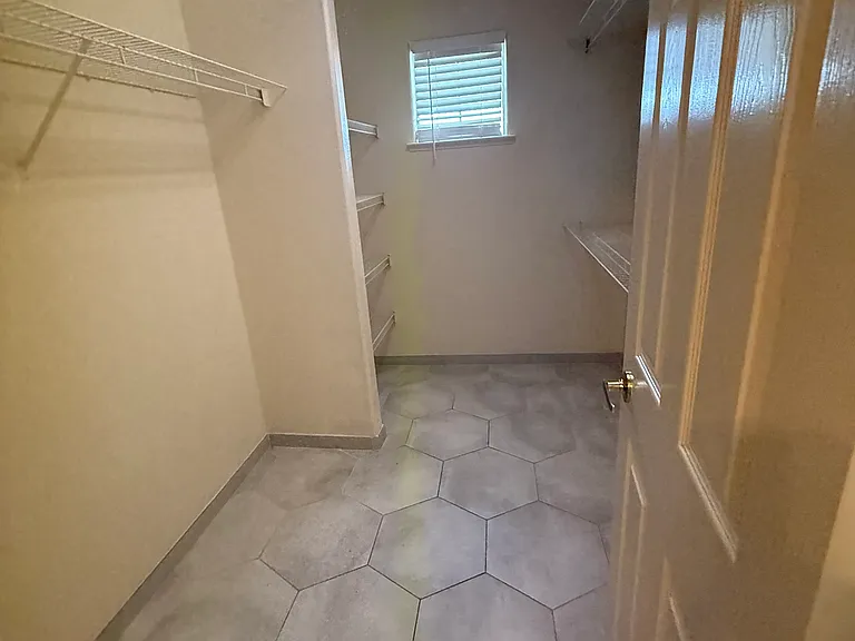 1542 E Alluvial Ave #128 — Photo 18