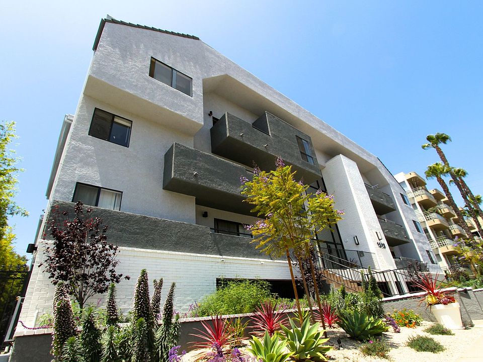 1st image of 1823 Holmby Ave APT 201