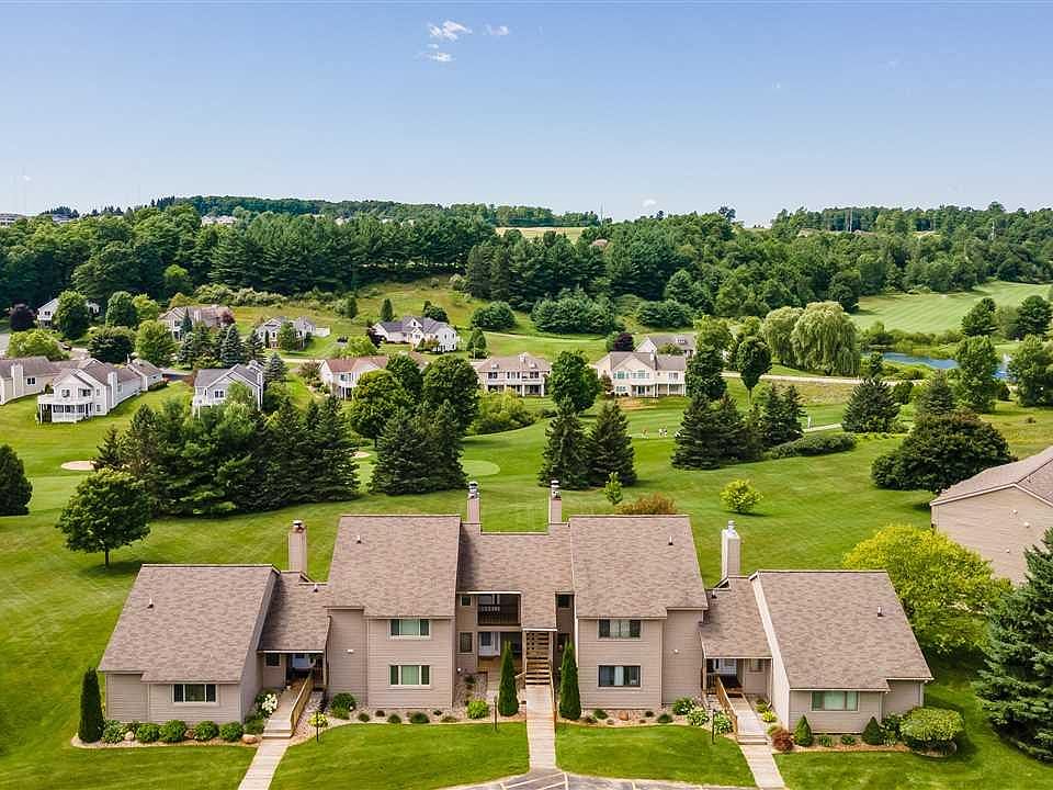 1st image of 2683 Green Meadows Dr