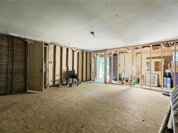 warwick-rhode-island-66003607 picture