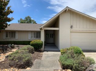 125 Valley Lakes Dr, Santa Rosa, CA 95409