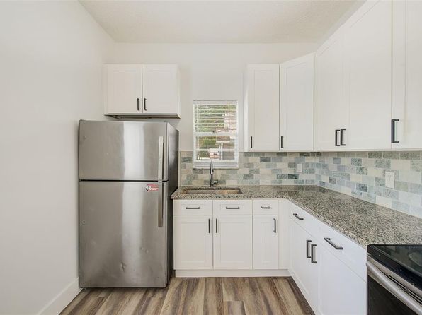 tampa-florida-82041754 picture